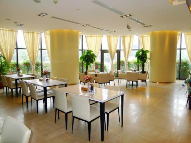 Jinjiang Inn Zhengzhou International Convention Center Jicheng  Экстерьер фото