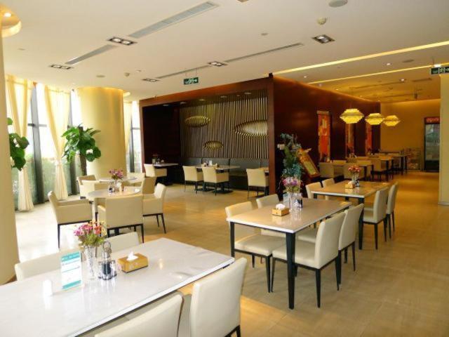 Jinjiang Inn Zhengzhou International Convention Center Jicheng  Экстерьер фото